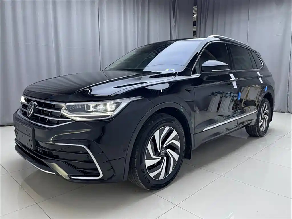 VOLKSWAGEN TIGUAN L 2024