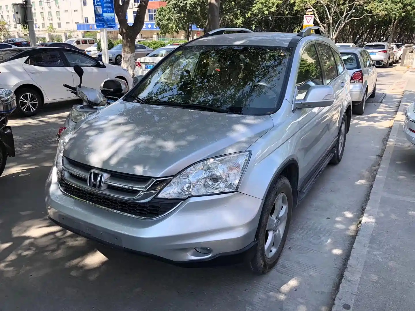 HONDA CR-V 2010