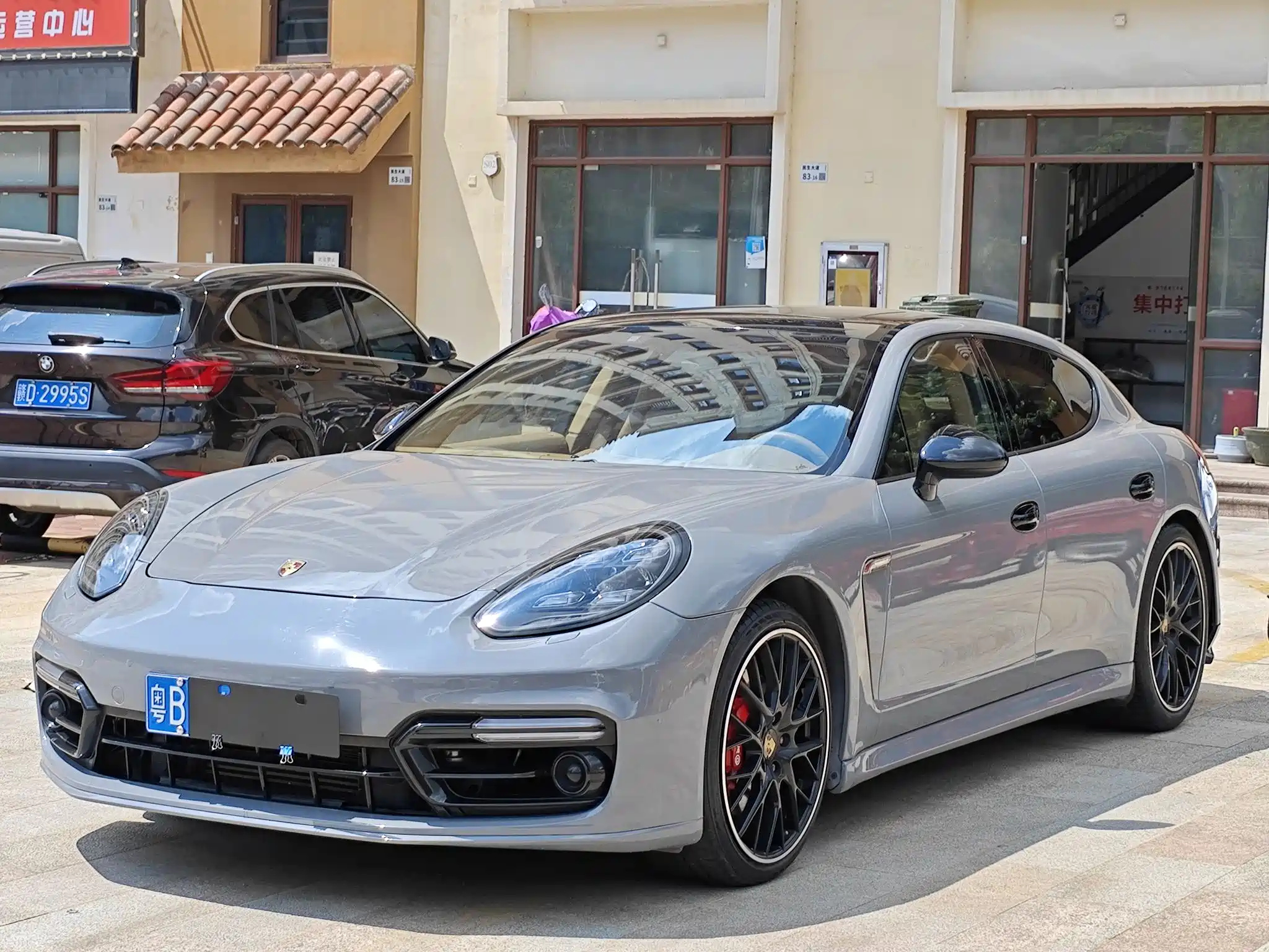 PORSCHE PANAMERA 2010