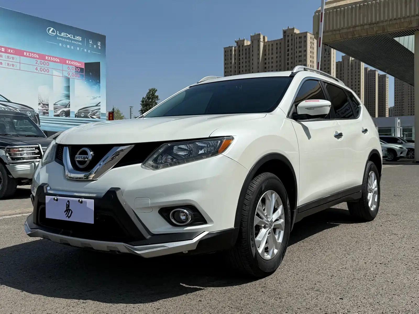 NISSAN X-TRAIL 2014