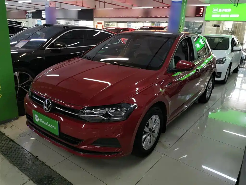 VOLKSWAGEN POLO 2021