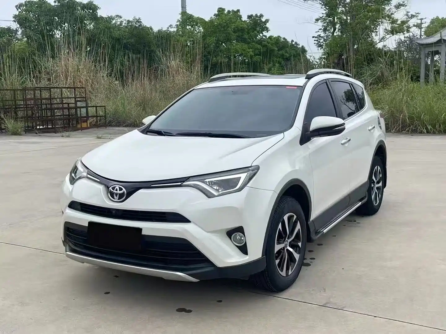 TOYOTA RAV4 RONGFANG 2016