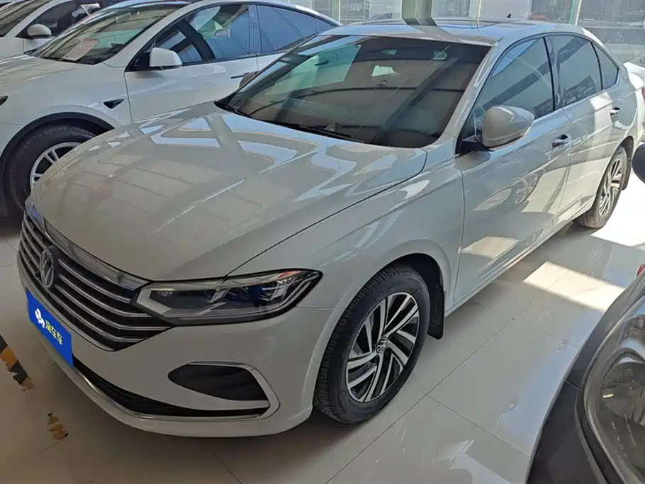 VOLKSWAGEN LAVIDA 2023