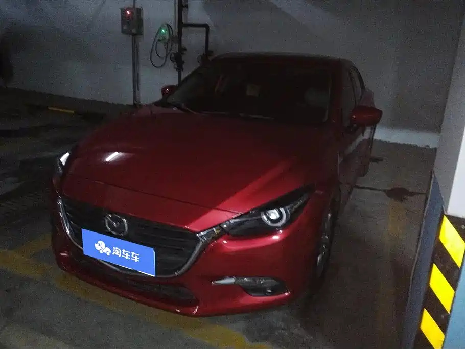 MAZDA 3 AXELA 2017