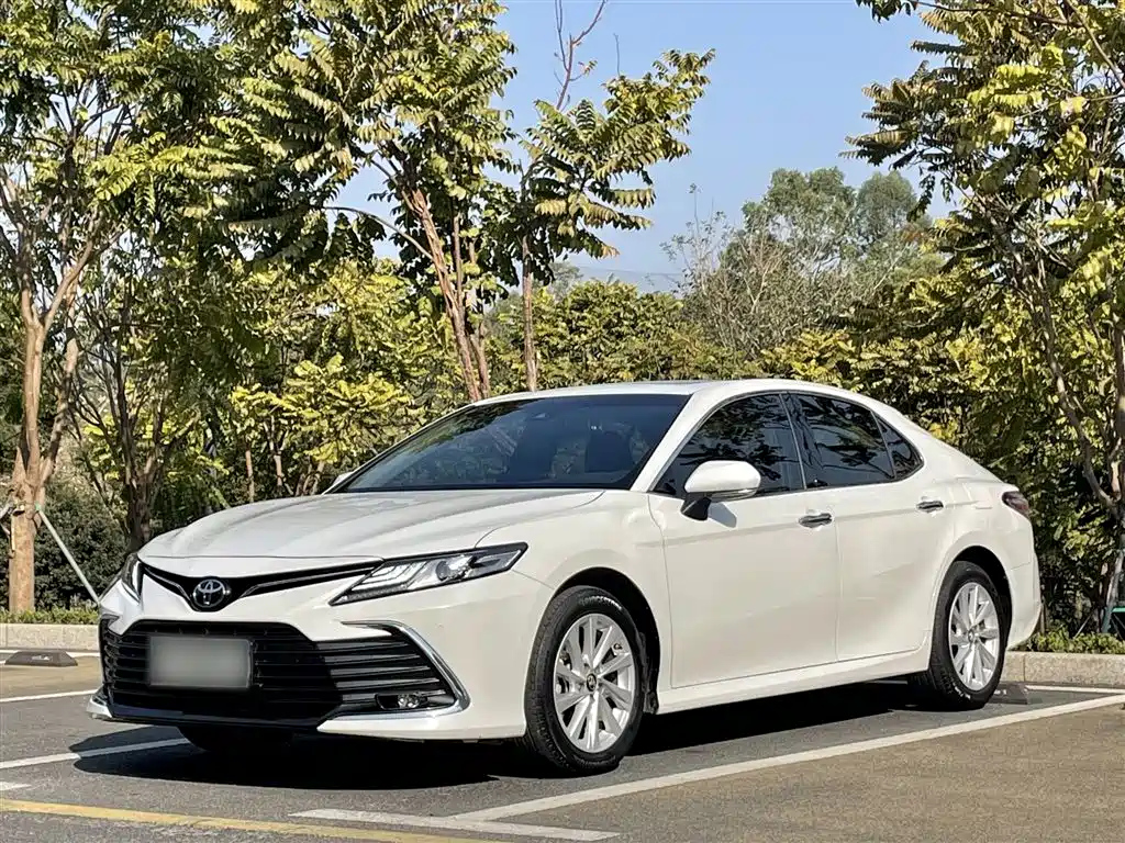 TOYOTA CAMRY 2021