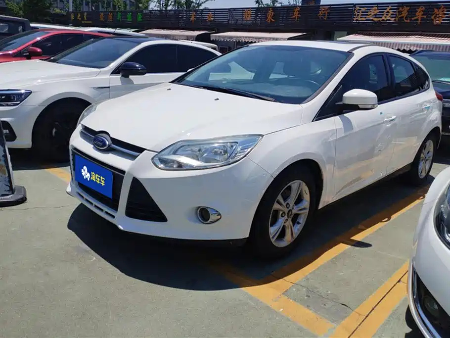 FORD FOCUS 2012
