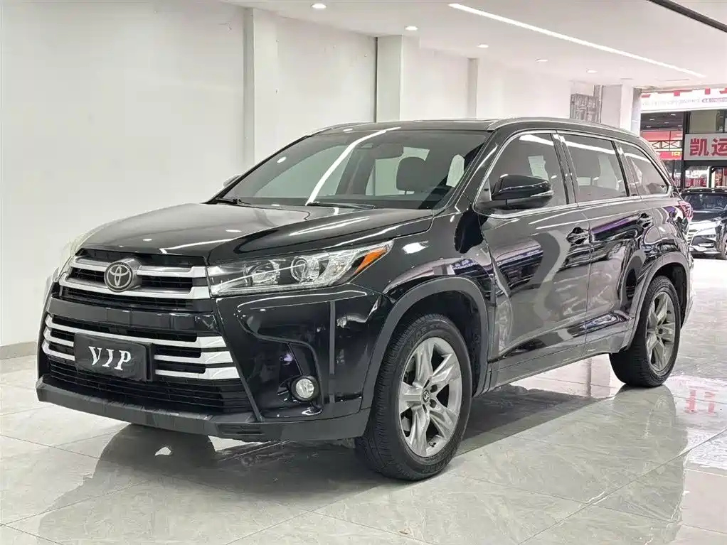 TOYOTA HIGHLANDER 2017