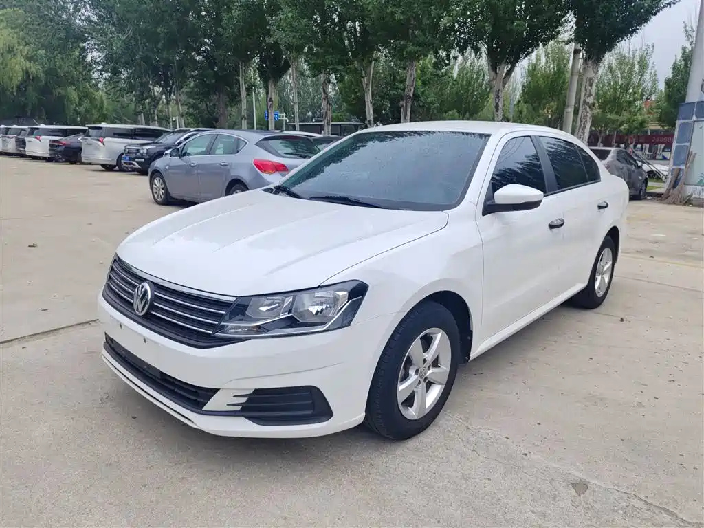 VOLKSWAGEN LAVIDA 2019