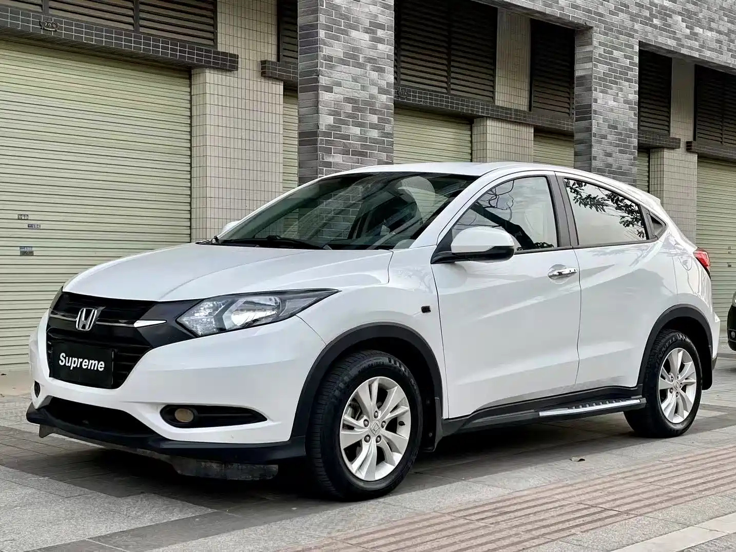 HONDA VEZEL 2017