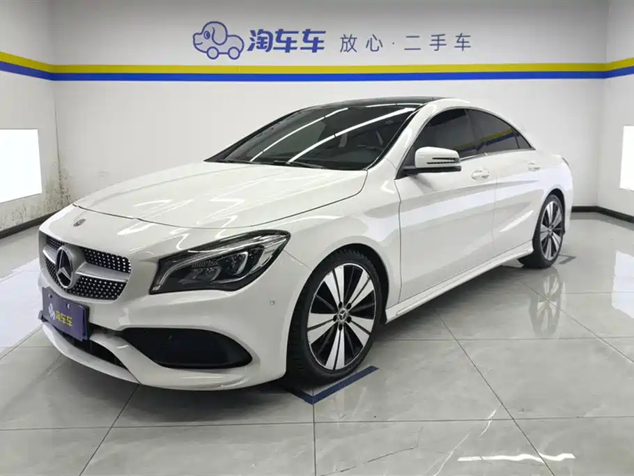 MERCEDES BENZ CLA 2018