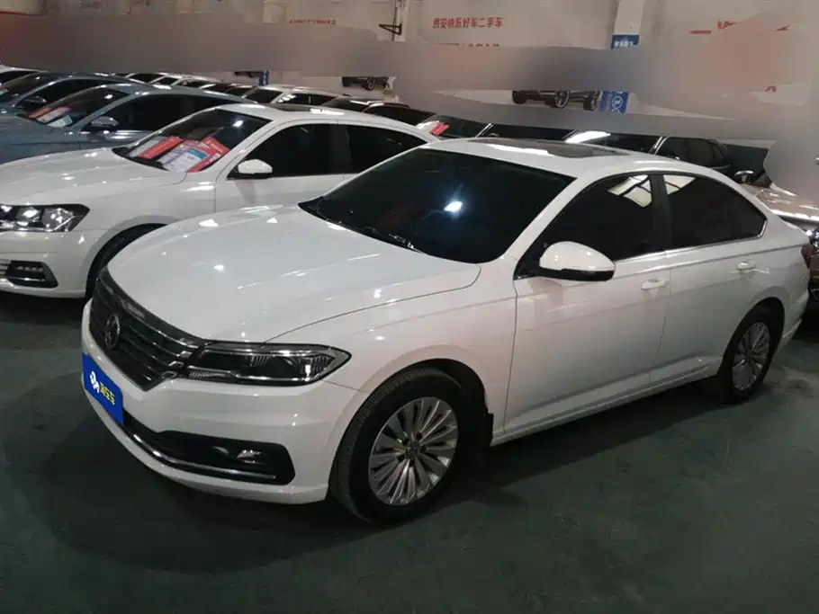 VOLKSWAGEN LAVIDA 2021