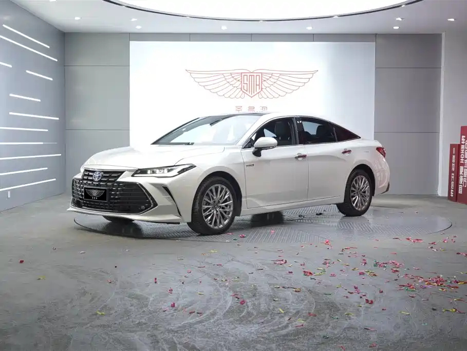 TOYOTA AVALON 2022