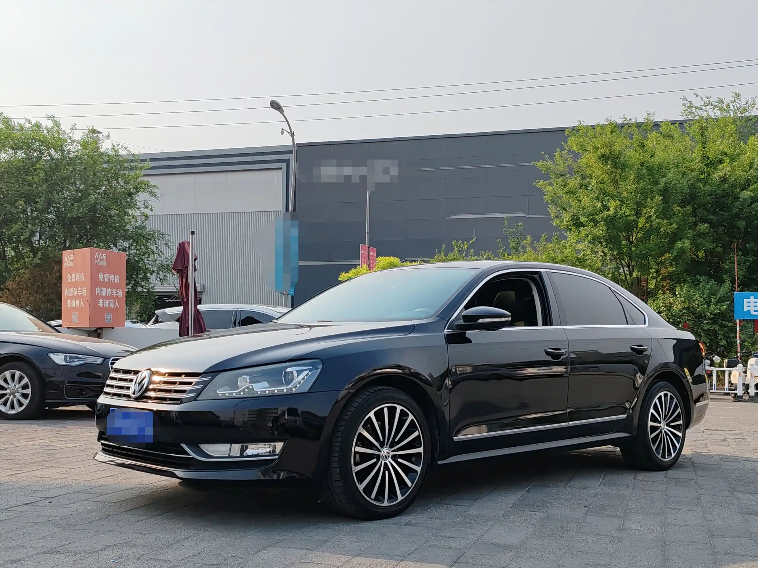 VOLKSWAGEN PASSAT 2015