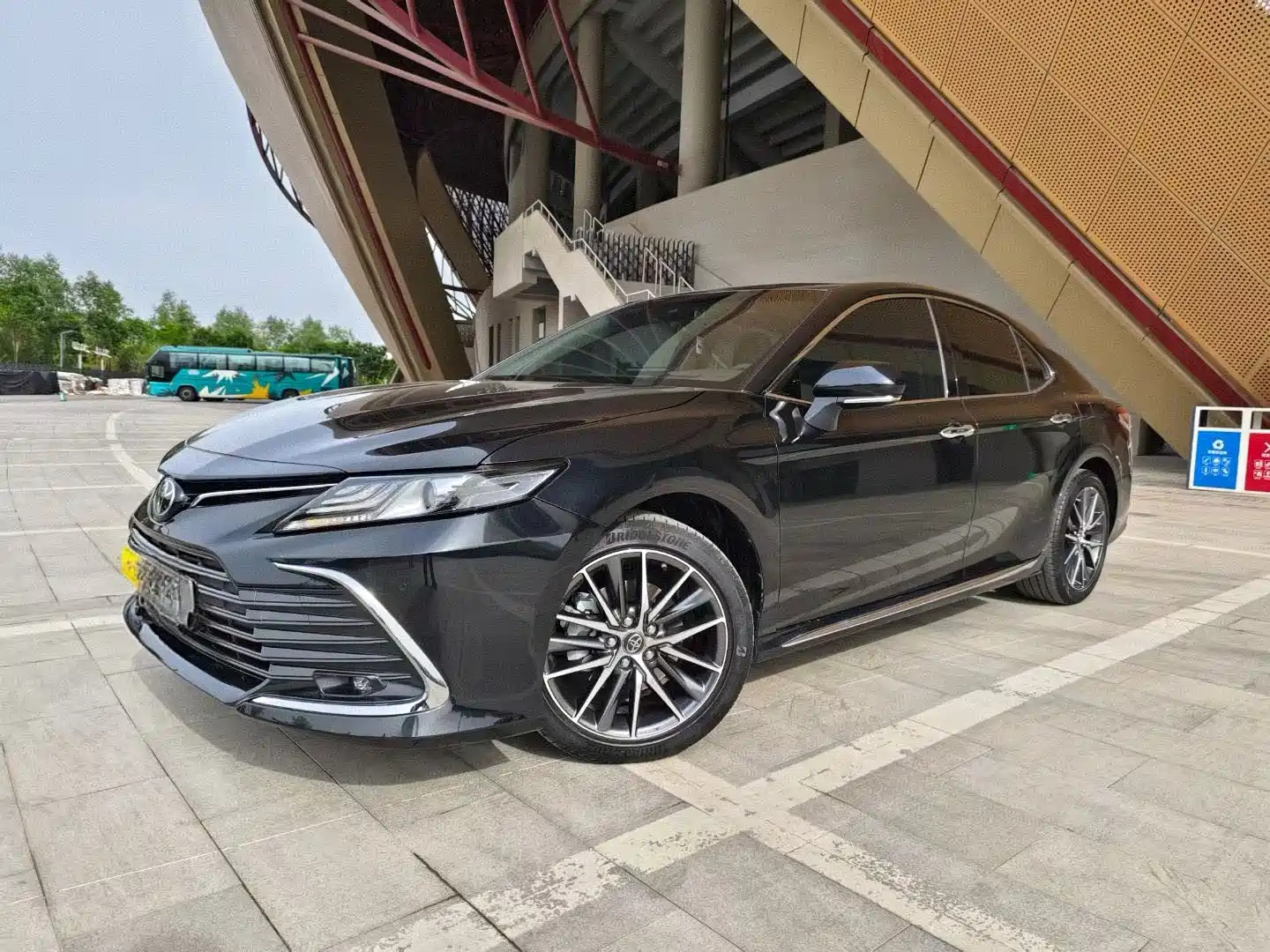 TOYOTA CAMRY 2023