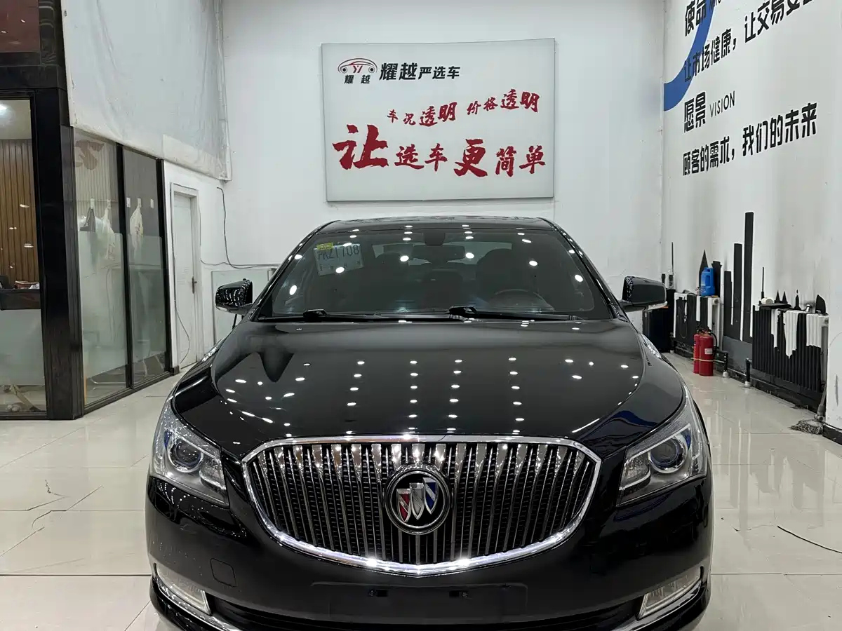 BUICK LACROSSE