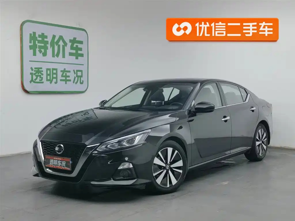 NISSAN TEANA 2021