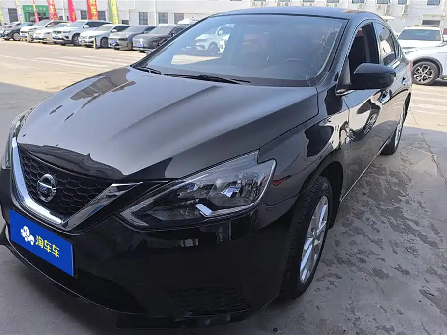 NISSAN SYLPHY 2019