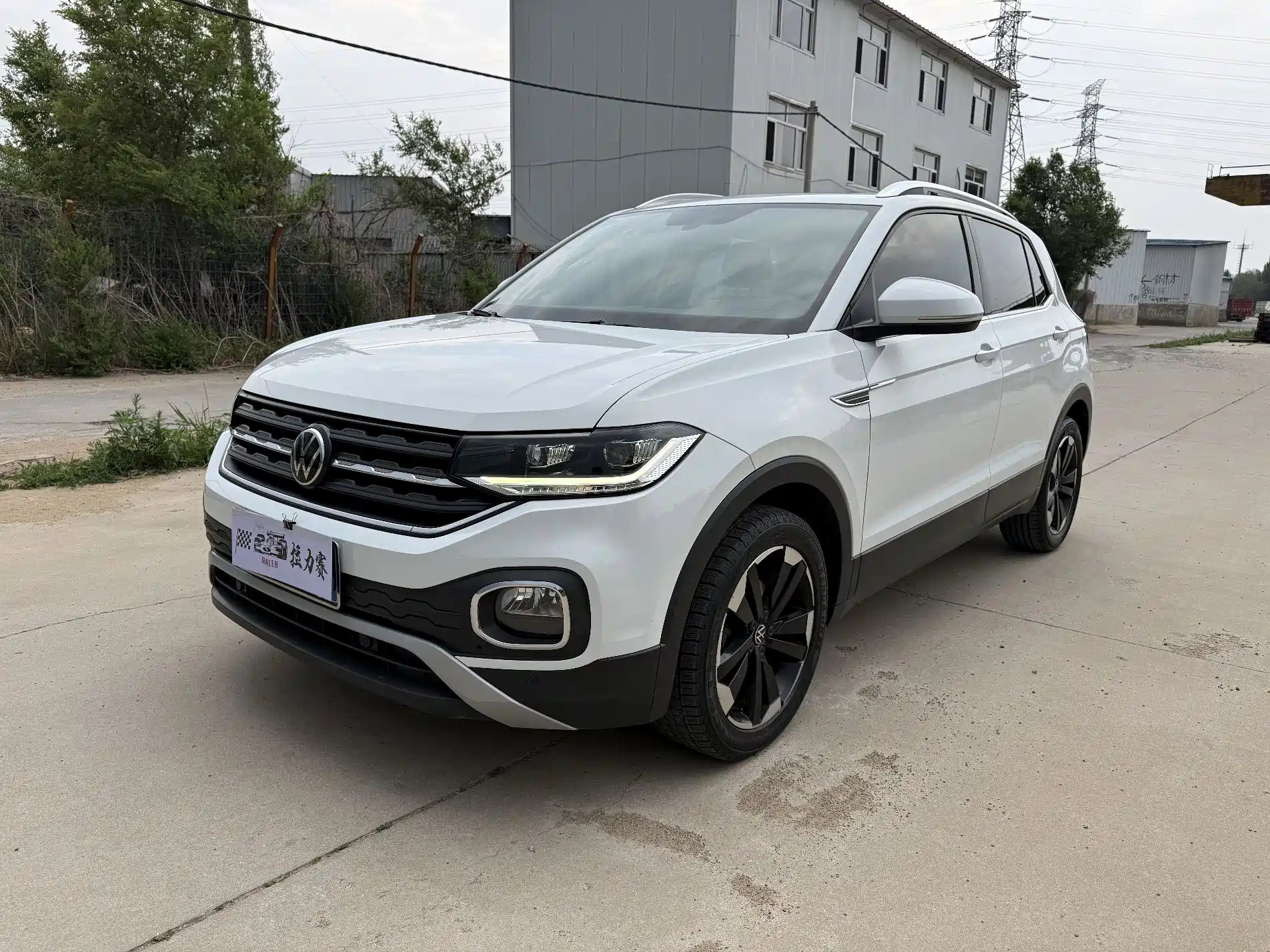 VOLKSWAGEN TACOUA 2021