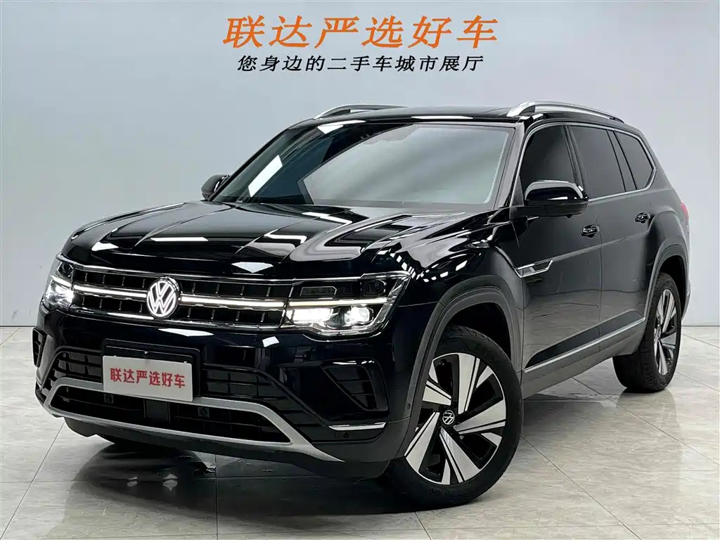 VOLKSWAGEN TOURAN 2023
