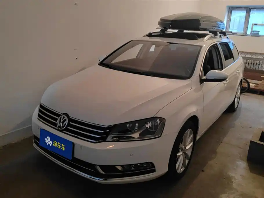 VOLKSWAGEN MAGOTAN IMPORT 2015