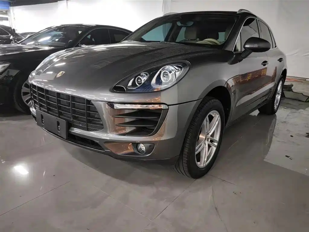 PORSCHE MACAN 2014