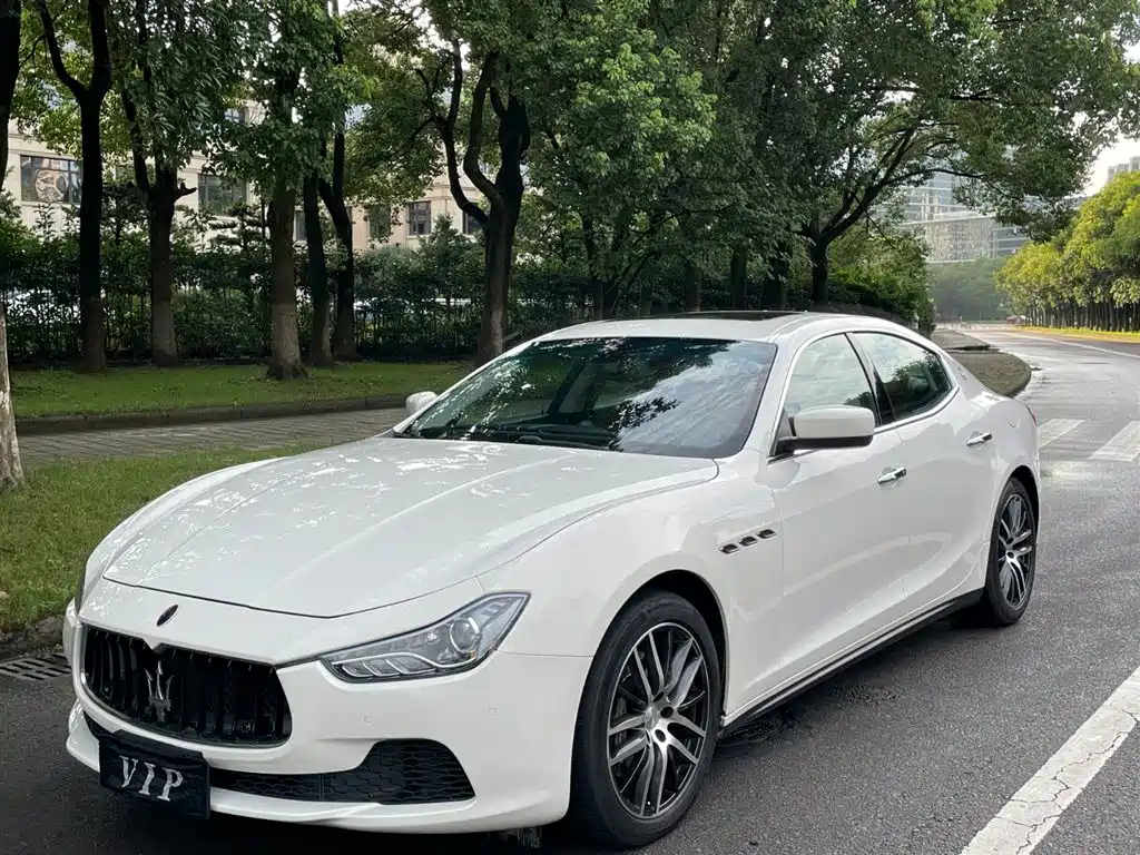MASERATI GHIBLI 2014