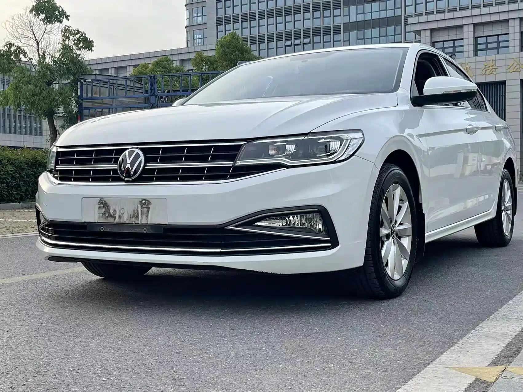 VOLKSWAGEN BORA 2021