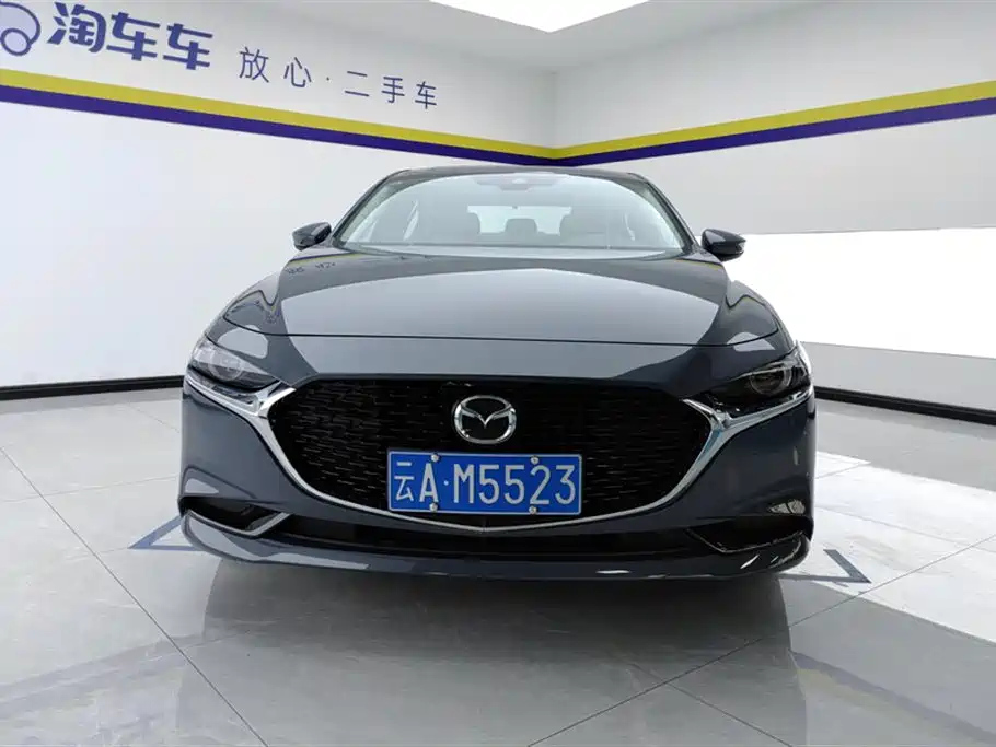 MAZDA 3 AXELA 2023