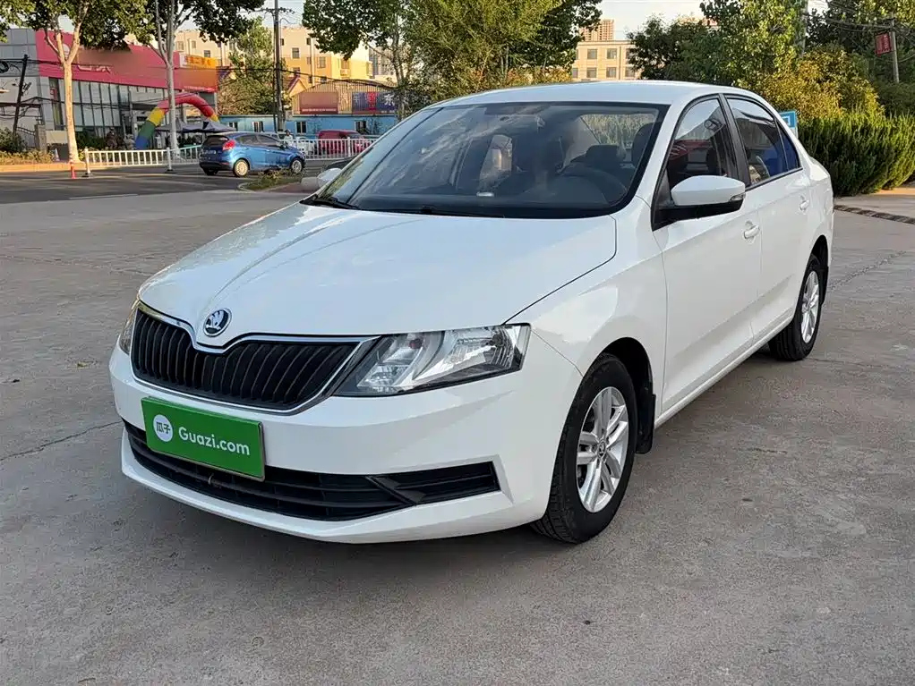SKODA RAPID 2018