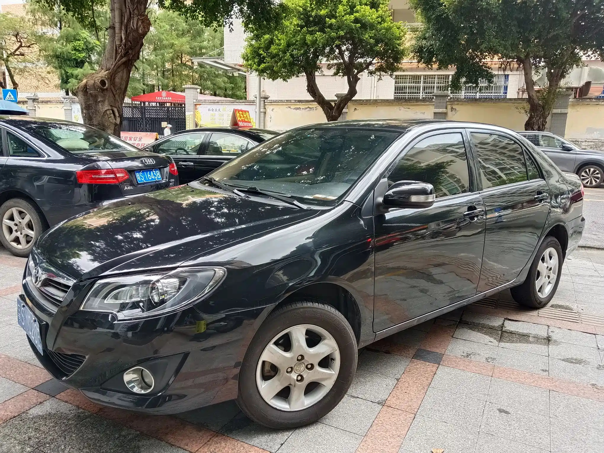 TOYOTA COROLLA 2013
