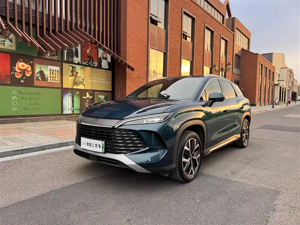 BYD SONG L DM-I 2024