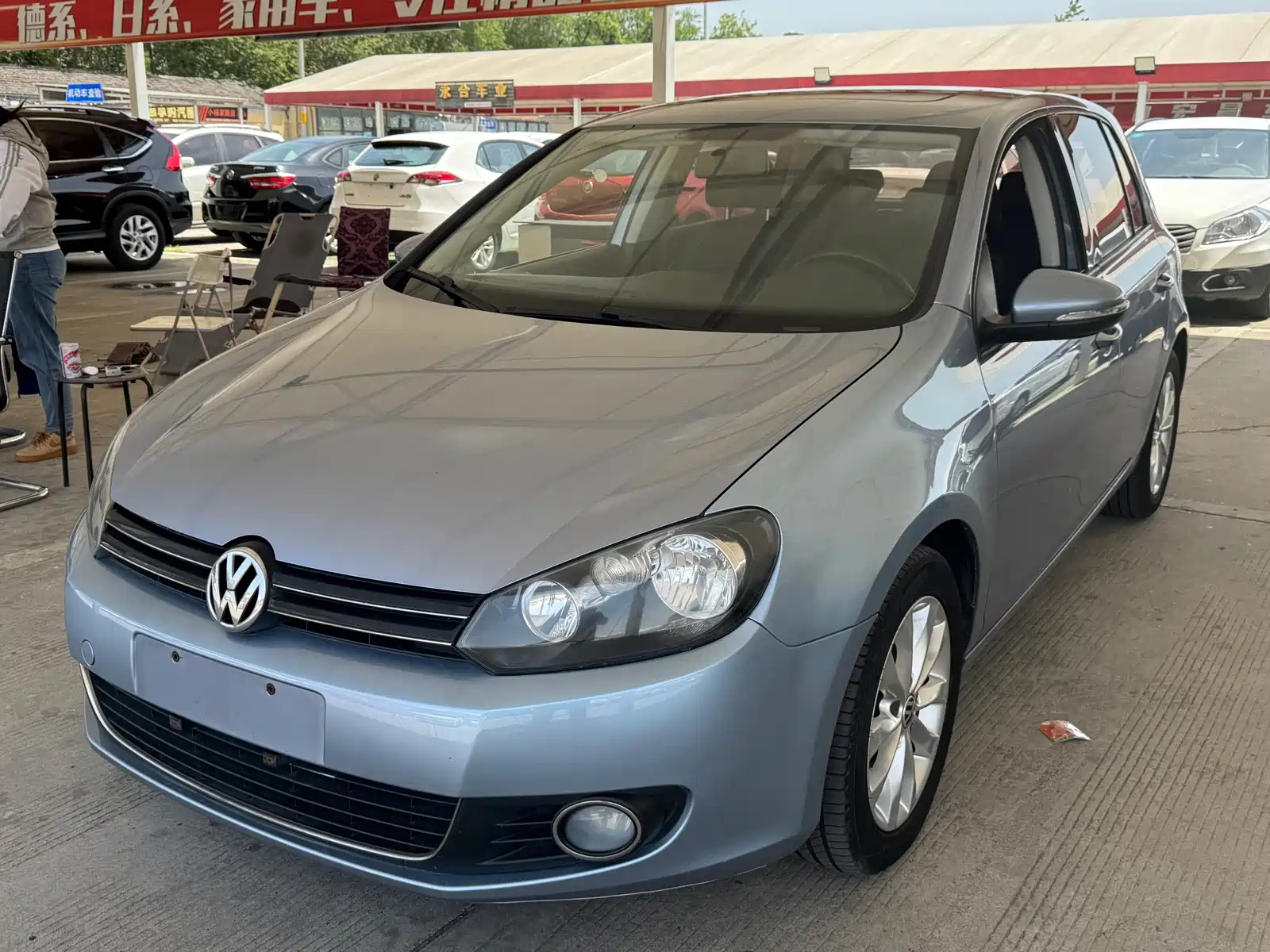 VOLKSWAGEN GOLF 2012