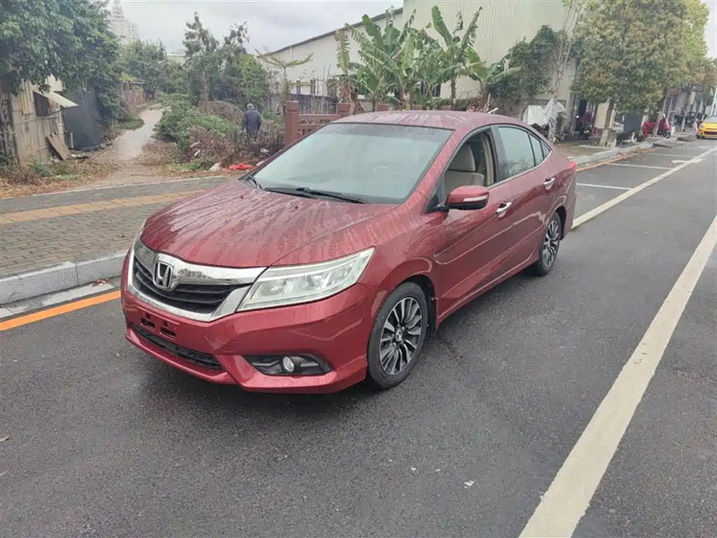 HONDA CRIDER 2013