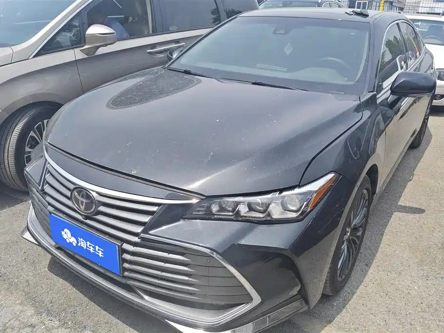 TOYOTA AVALON 2019