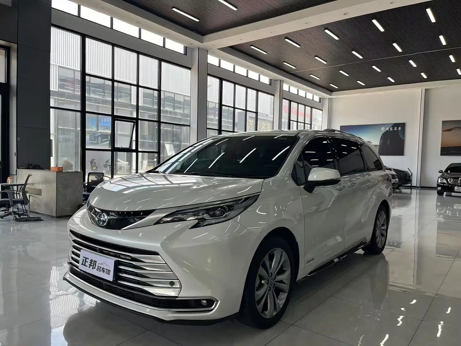 TOYOTA SIENNA SIENNA 2023