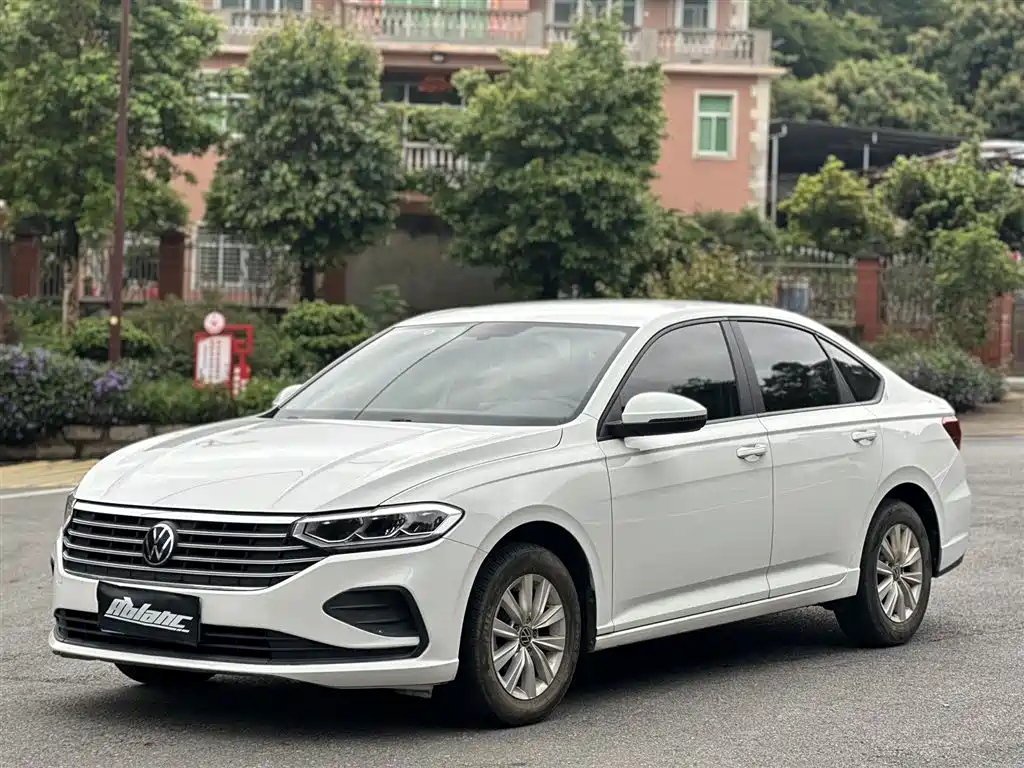 VOLKSWAGEN LAVIDA 2023
