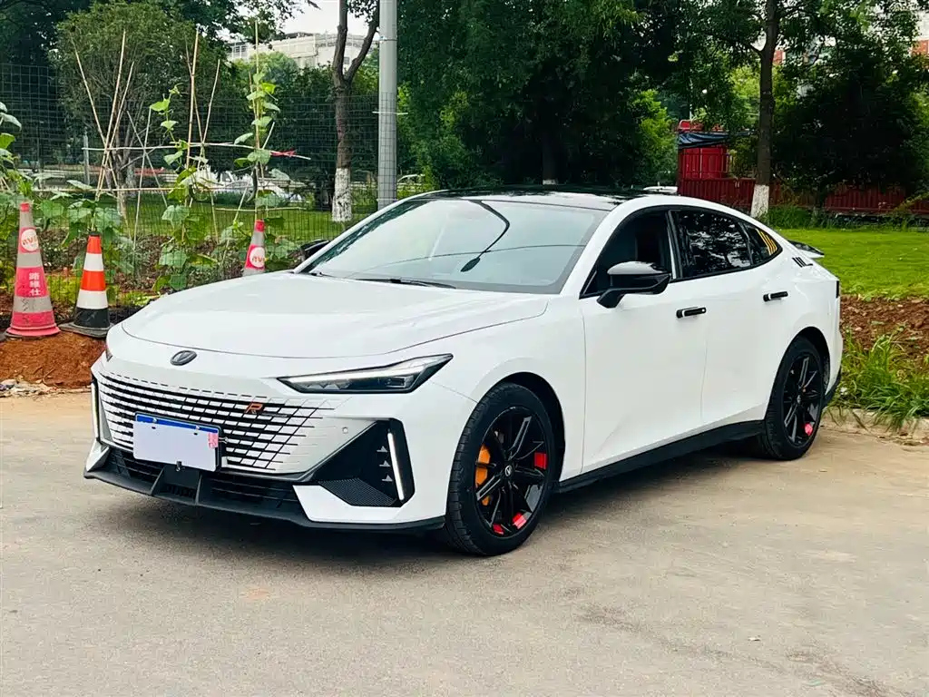 CHANGAN UNI-V 2023