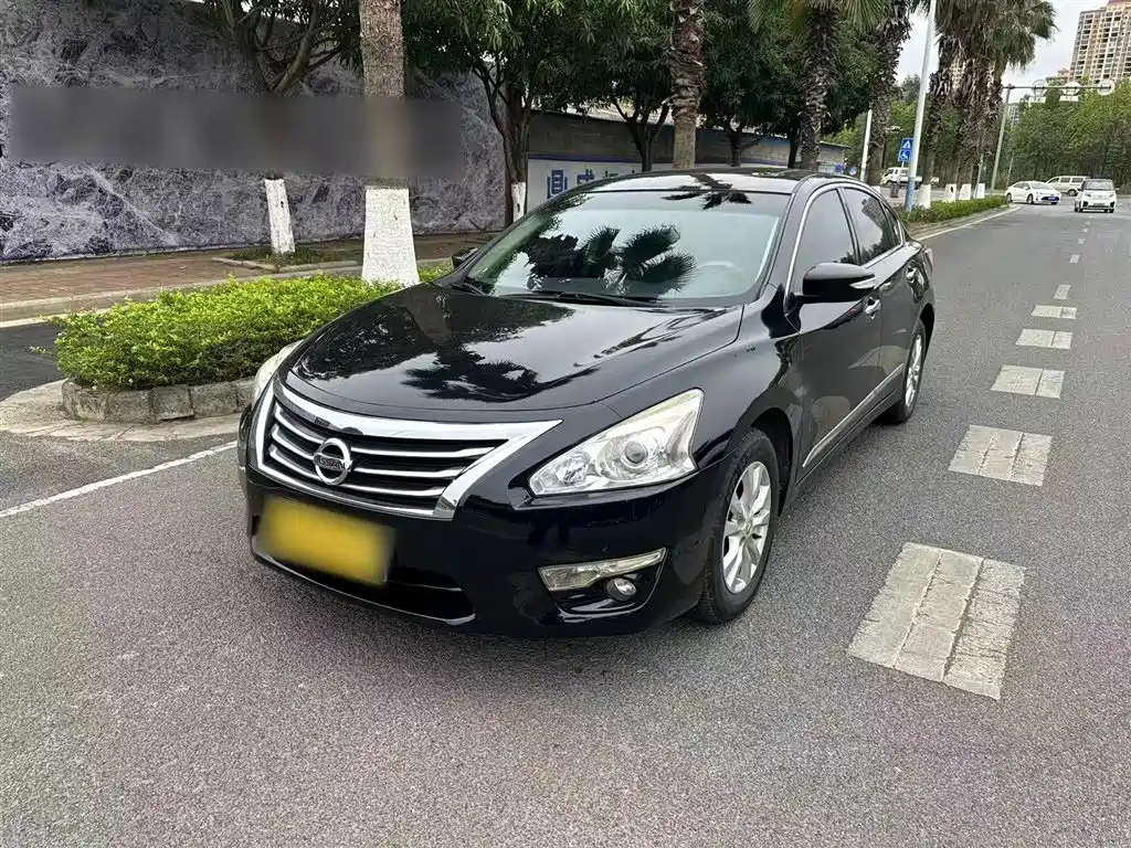NISSAN TEANA 2016