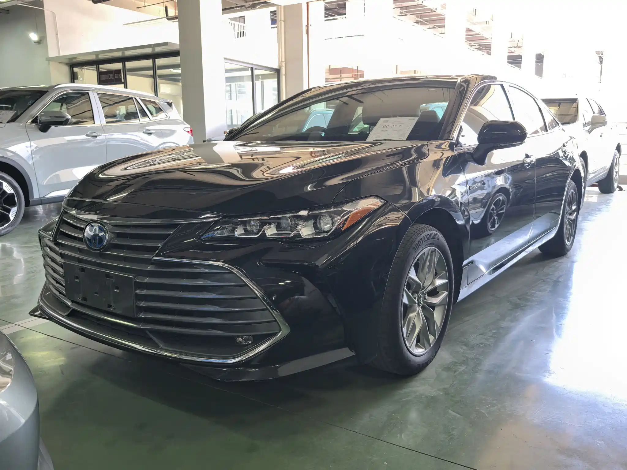 TOYOTA AVALON 2022