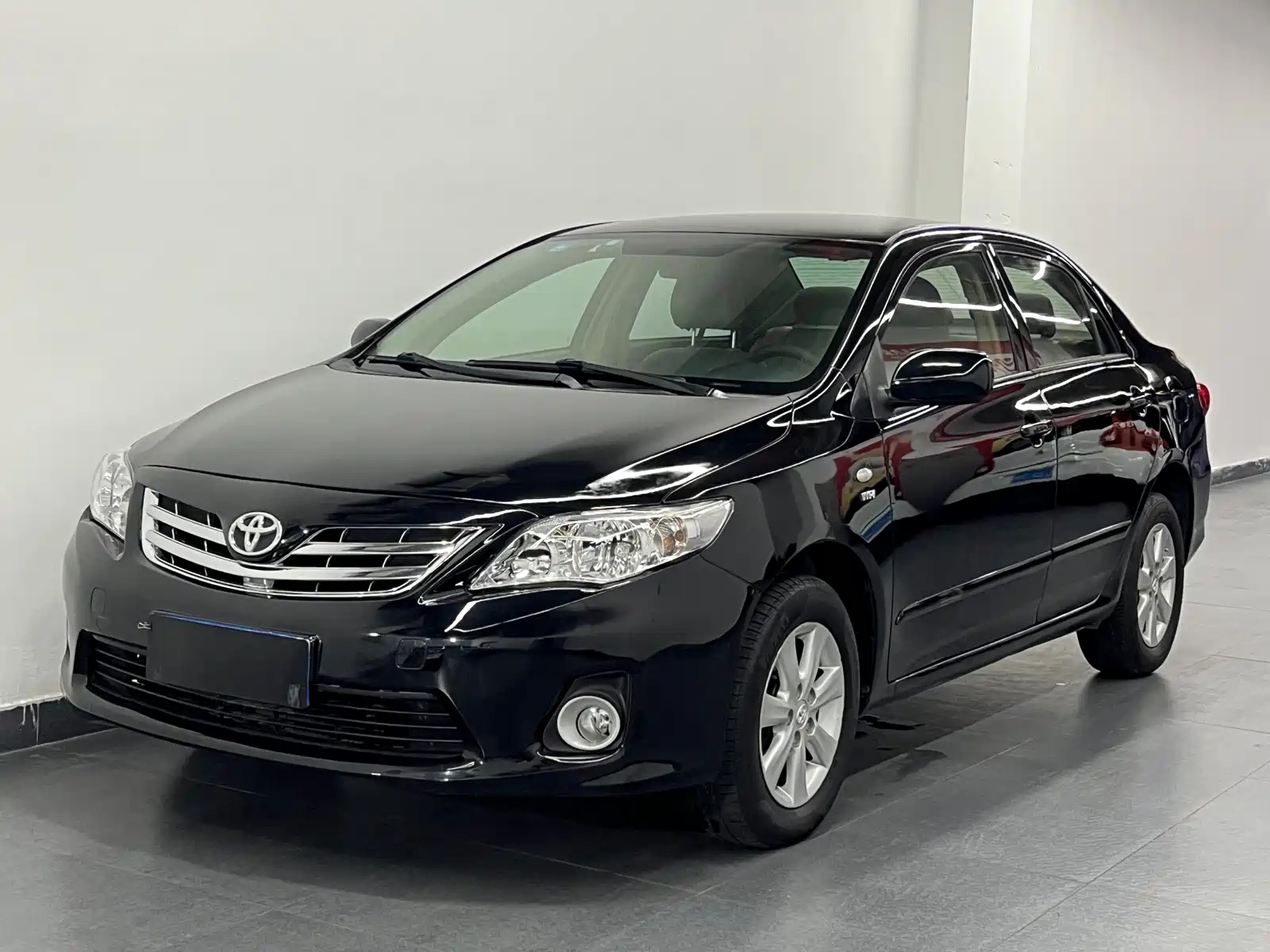 TOYOTA COROLLA 2013