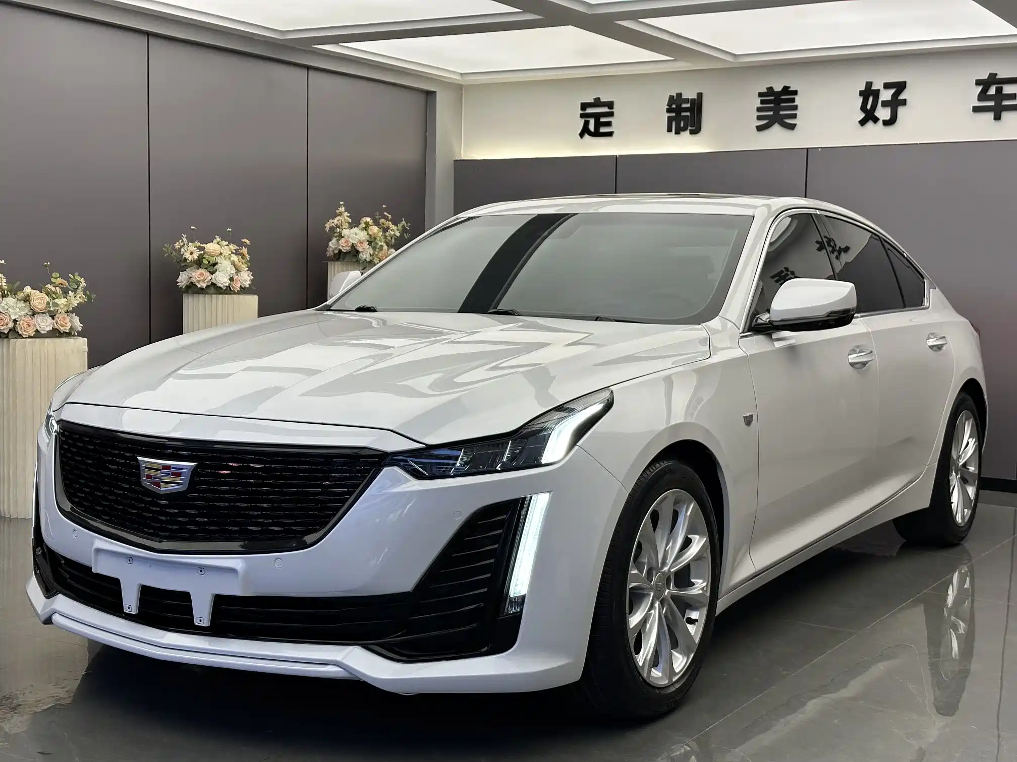 CADILLAC CT5 2023