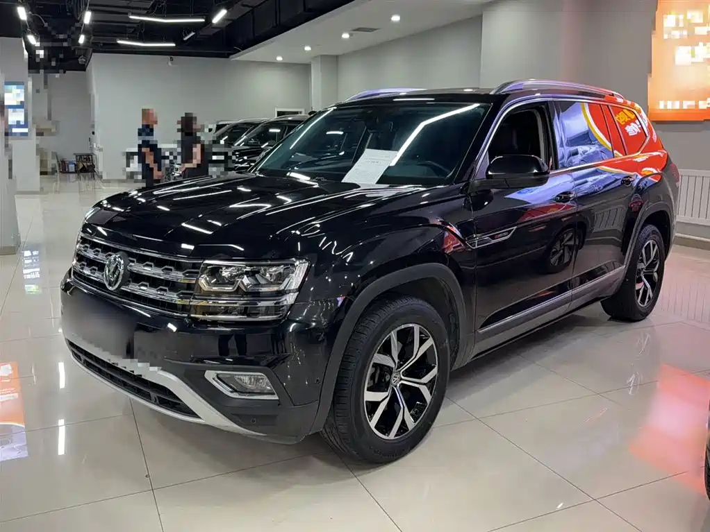 VOLKSWAGEN TOURAN 2019