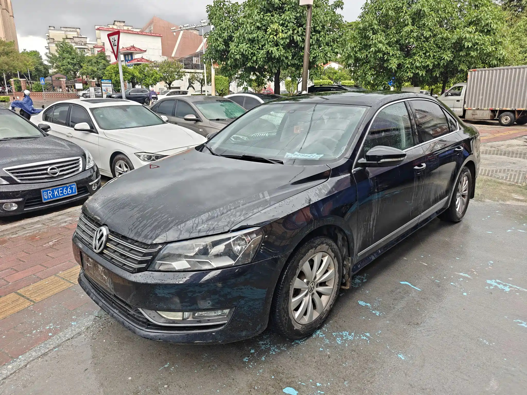 VOLKSWAGEN PASSAT 2014
