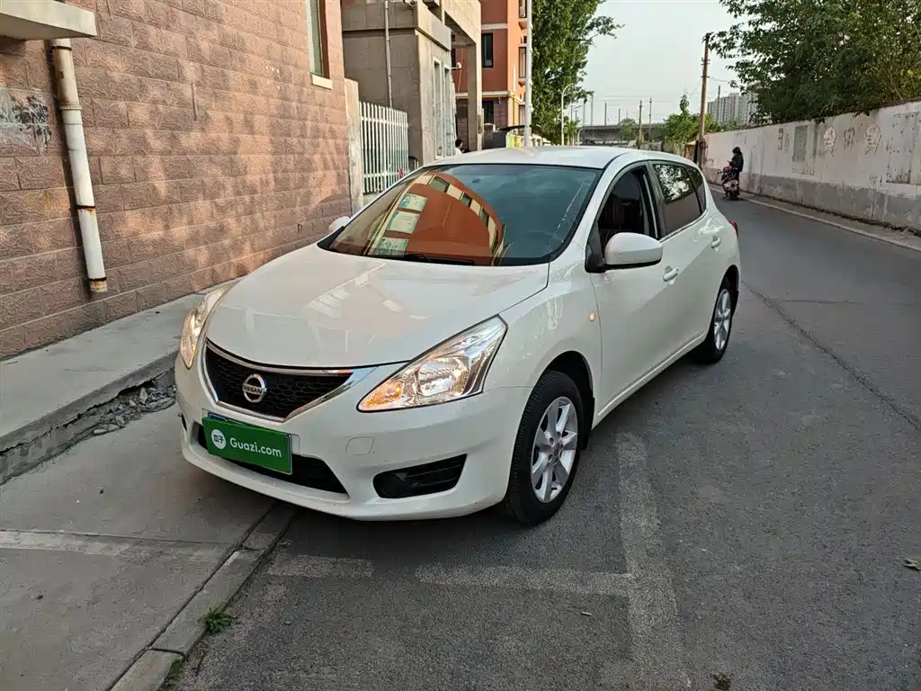 NISSAN TIIDA TIIDA 2014