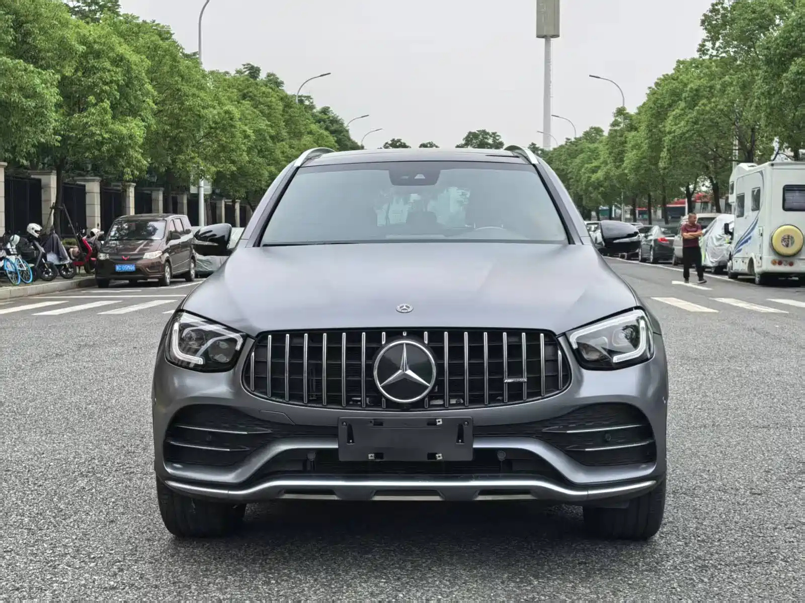 MERCEDES BENZ GLC AMG 2020