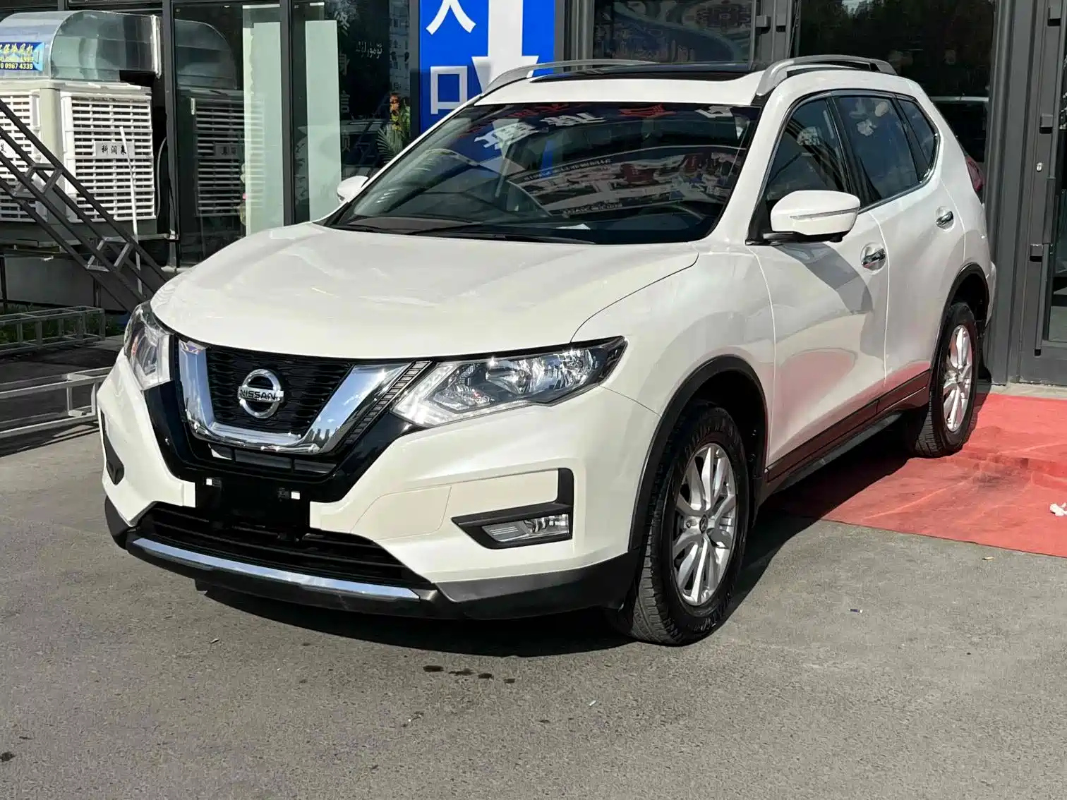 NISSAN X-TRAIL 2019