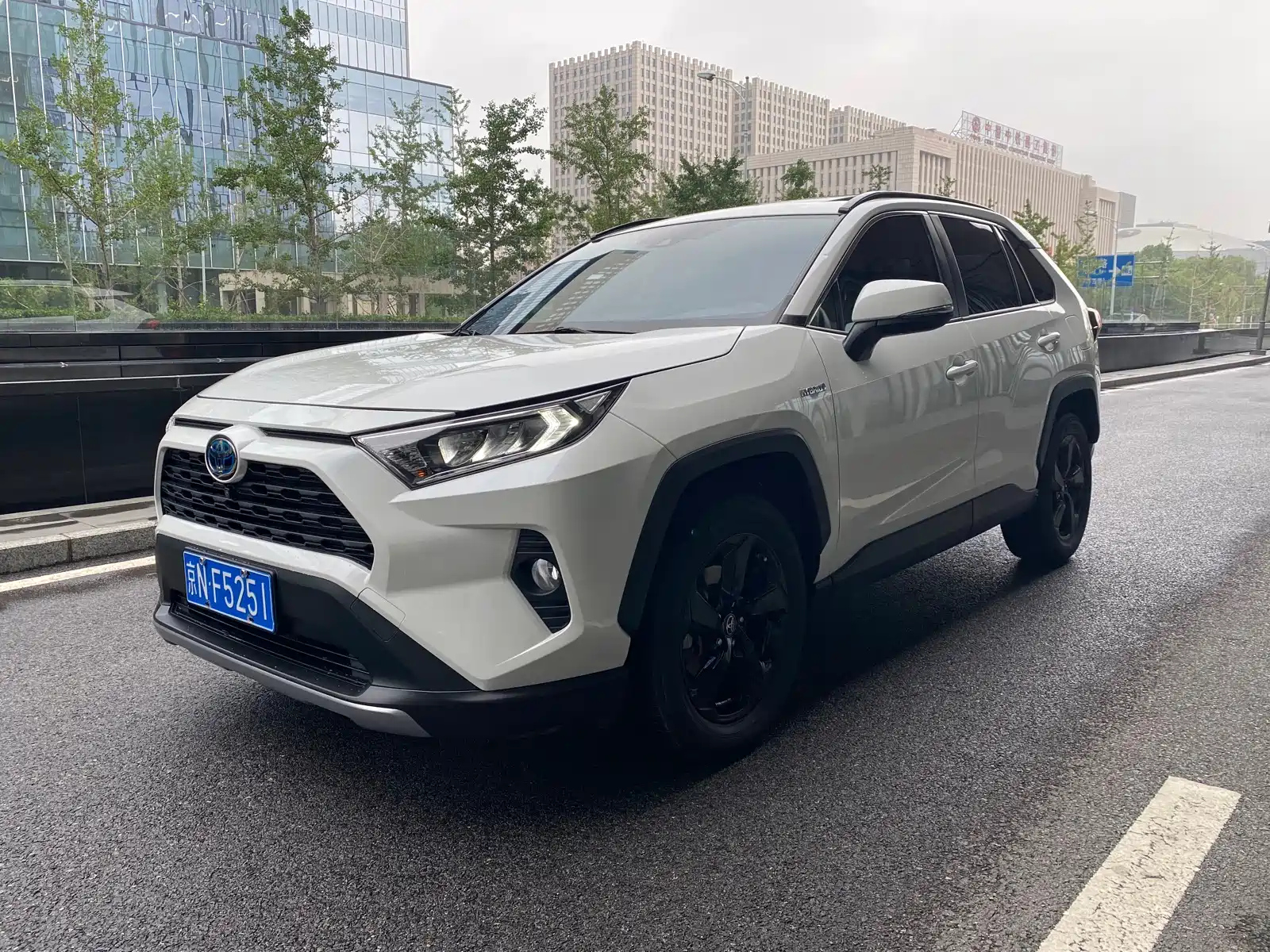 TOYOTA RAV4 RONGFANG 2020