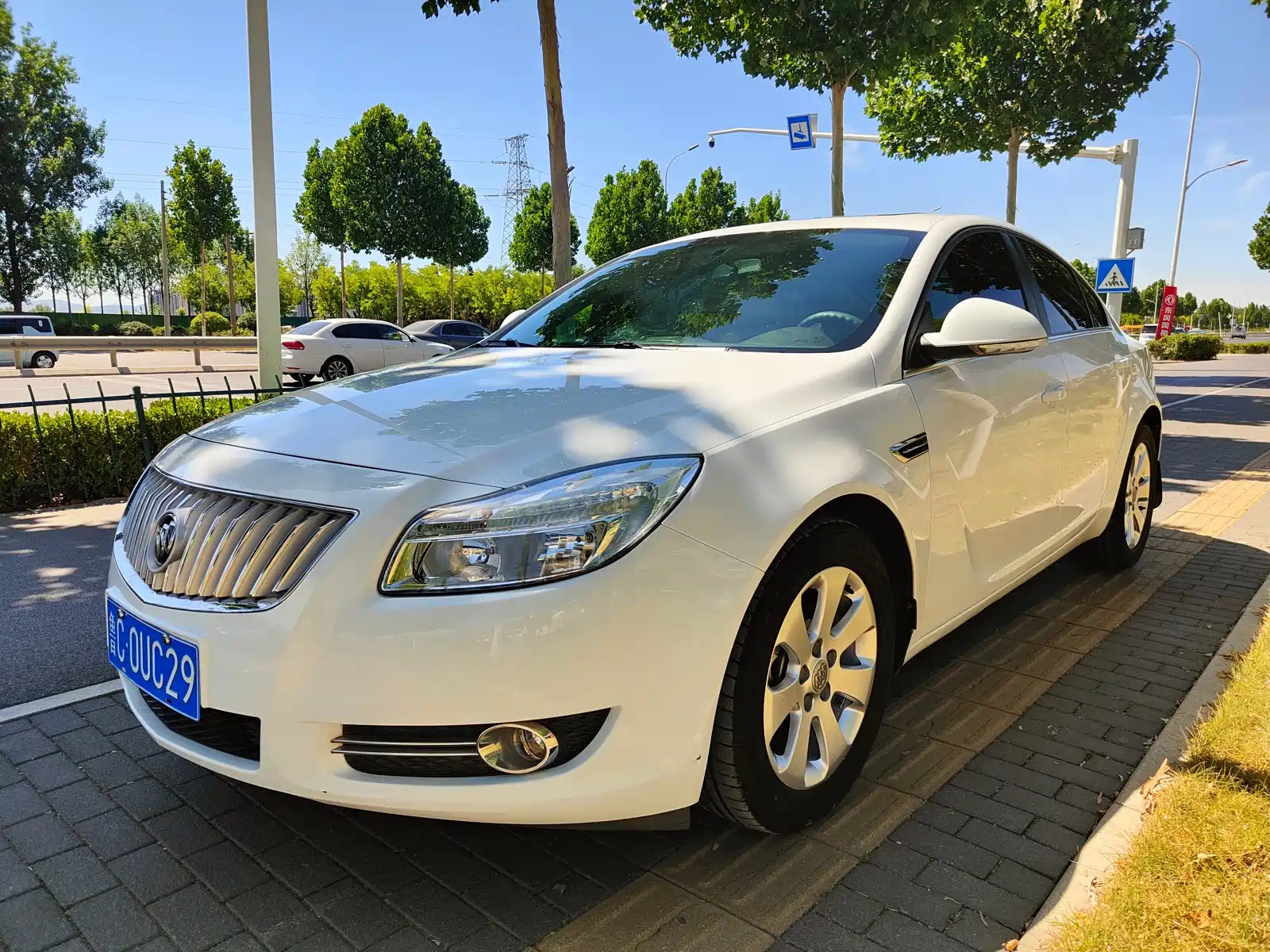 BUICK REGAL 2012