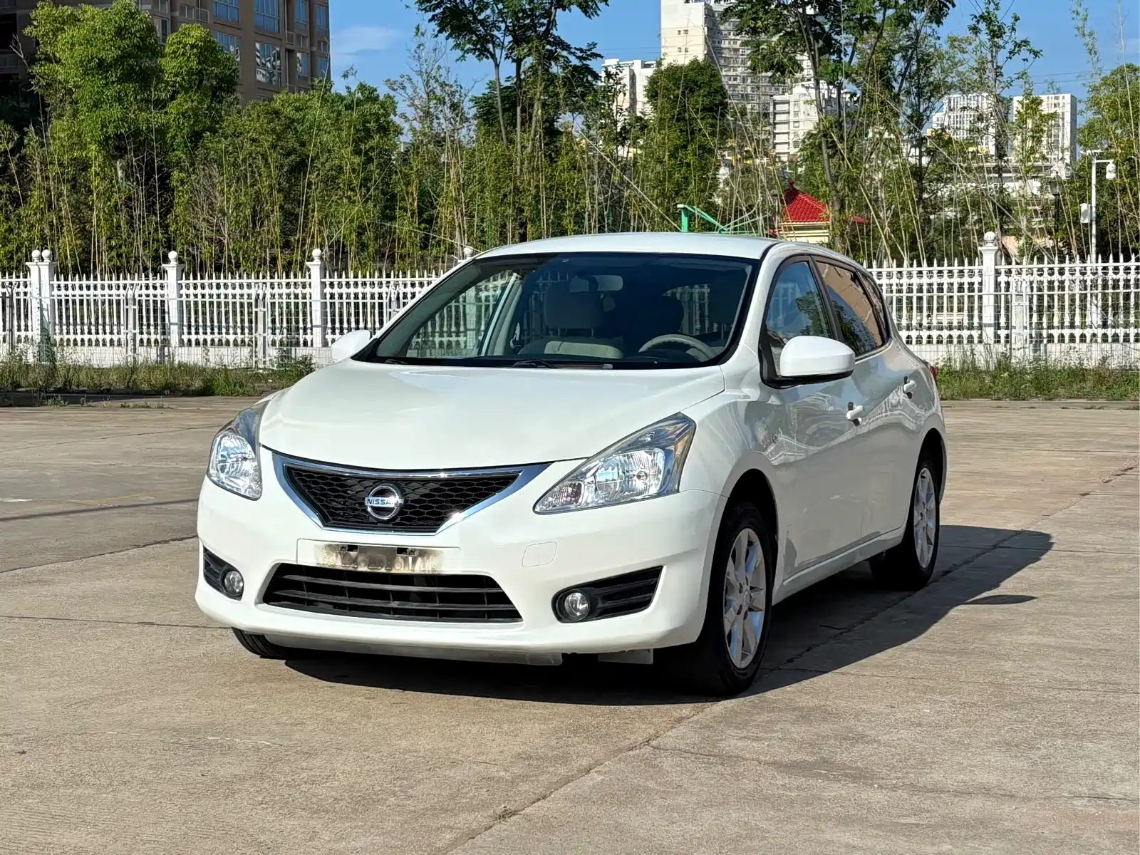 NISSAN TIIDA TIIDA 2011