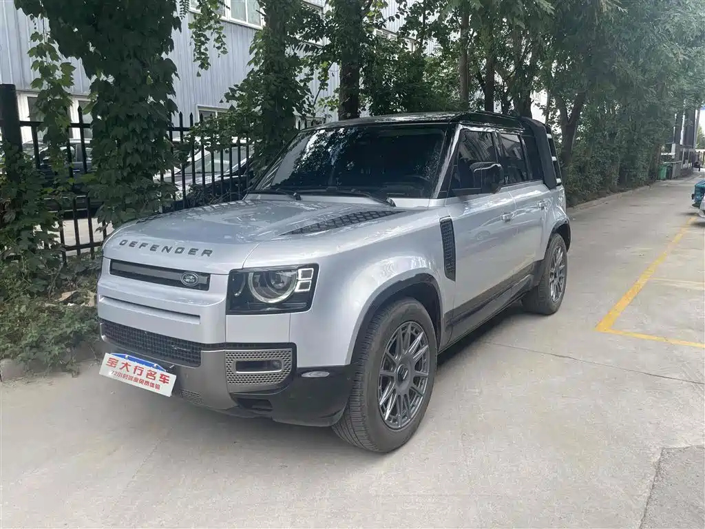 LAND ROVER DEFENDER 2023